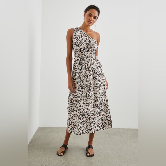 Rails Dresses & Skirts - RAILS Selani Midi Dress
Russet Floral One Shoulder XS